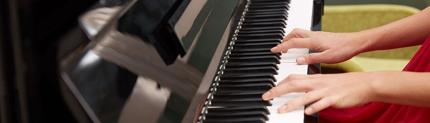 basic piano lessons for beginners